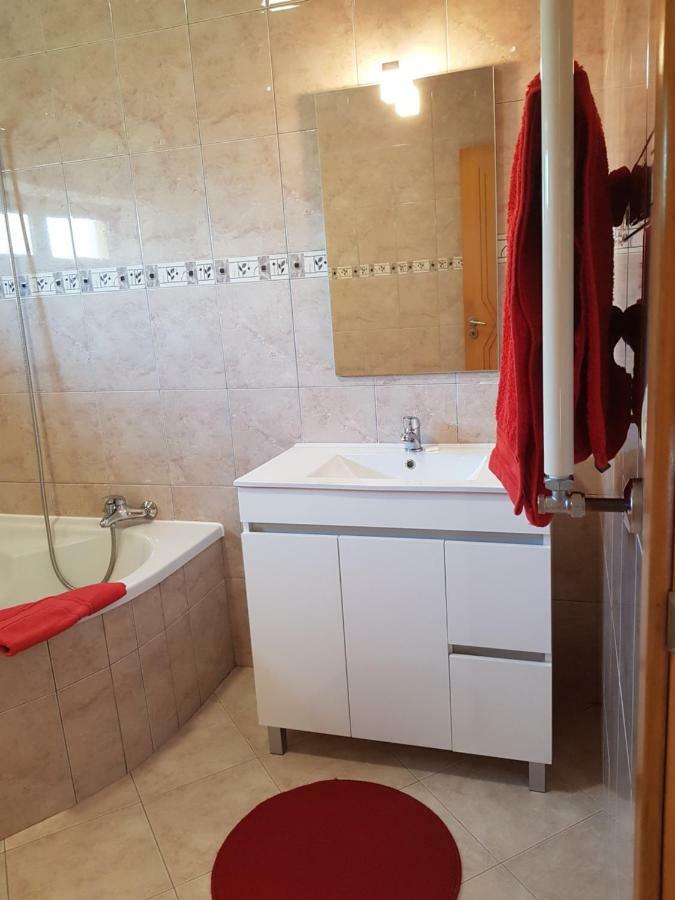 Merck Villa Geres Rio Caldo Екстериор снимка